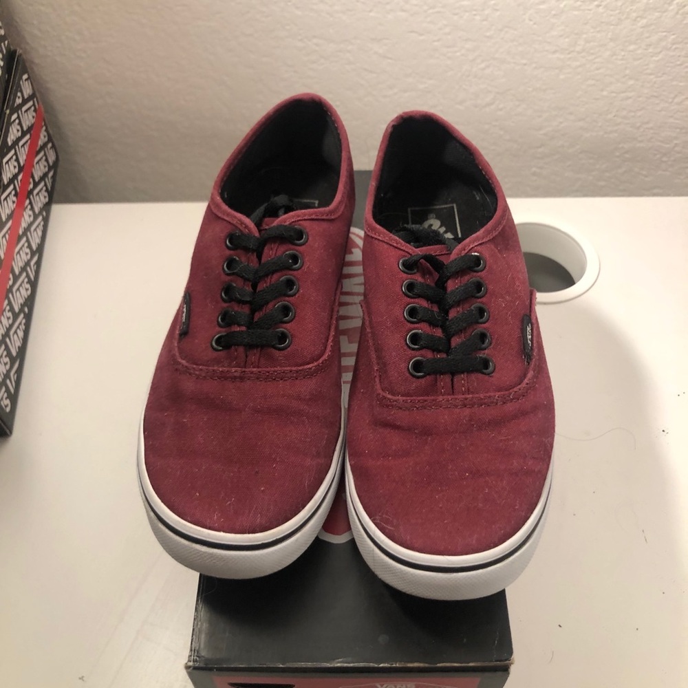 Womens Burgundy Vans